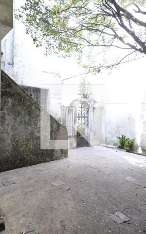Casa à venda com 200m², 3 quartos e 1 vagaQuintal