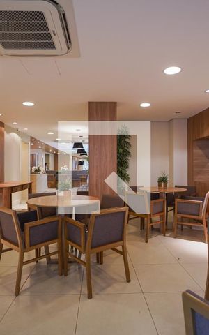 Apartamento à venda com 66m², 2 quartos e 2 vagas Apartamento à venda com 66m², 2 quartos e 2 vagasÁrea comum - Salão de festas