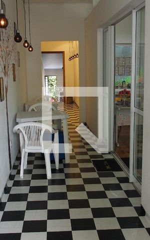 Casa à venda com 313m², 5 quartos e sem vagaHall de entrada