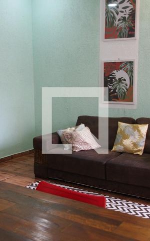 Casa à venda com 313m², 5 quartos e sem vagaSala