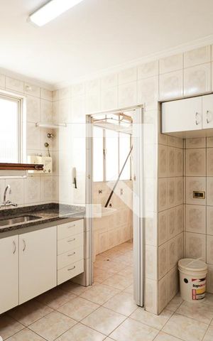 Apartamento à venda com 86m², 3 quartos e 2 vagasCozinha