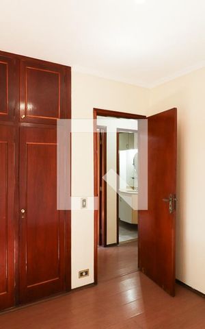 Apartamento à venda com 86m², 3 quartos e 2 vagasQuarto 1