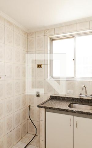 Apartamento à venda com 86m², 3 quartos e 2 vagasCozinha