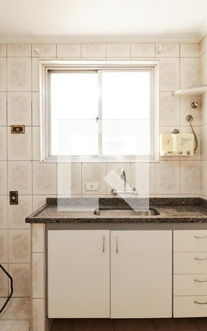 Apartamento à venda com 86m², 3 quartos e 2 vagasCozinha