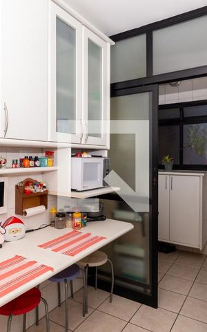 Apartamento à venda com 84m², 3 quartos e 2 vagasCozinha