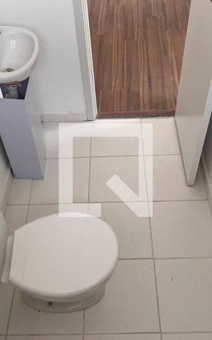 Apartamento à venda com 33m², 2 quartos e sem vagaBanheiro
