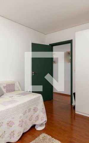 Casa à venda com 250m², 4 quartos e 4 vagas Casa à venda com 250m², 4 quartos e 4 vagasSuíte 2