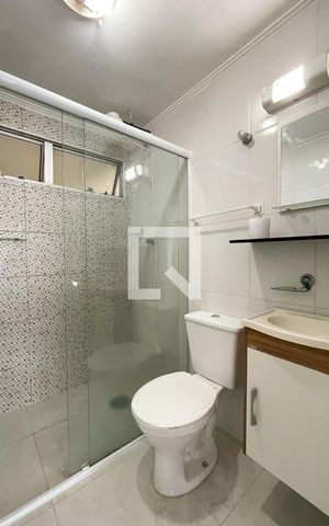 Studio para alugar com 25m², 1 quarto e 1 vaga Studio para alugar com 25m², 1 quarto e 1 vagaBanheiro
