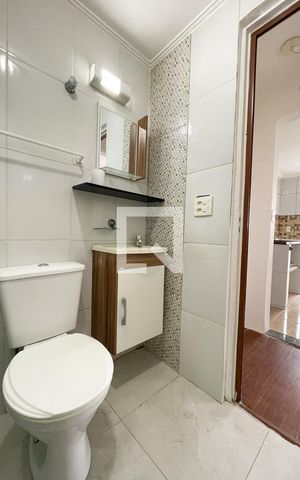 Studio para alugar com 25m², 1 quarto e 1 vaga Studio para alugar com 25m², 1 quarto e 1 vagaBanheiro