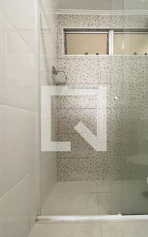 Studio para alugar com 25m², 1 quarto e 1 vaga Studio para alugar com 25m², 1 quarto e 1 vagaBanheiro