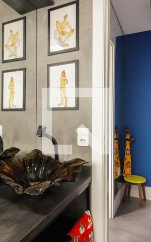 Apartamento à venda com 46m², 2 quartos e 1 vaga Apartamento à venda com 46m², 2 quartos e 1 vagaBanheiro Social