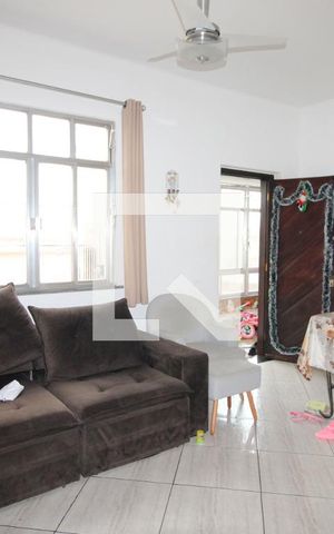 Casa à venda com 455m², 3 quartos e 2 vagasSala