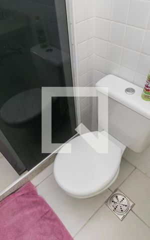 Apartamento à venda com 65m², 2 quartos e 1 vaga Apartamento à venda com 65m², 2 quartos e 1 vagaBanheiro Social