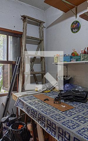 Casa à venda com 160m², 3 quartos e 3 vagas Casa à venda com 160m², 3 quartos e 3 vagasÁrea de Serviço