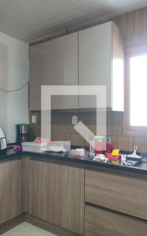 Casa à venda com 180m², 2 quartos e 2 vagasCozinha