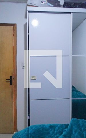 Casa à venda com 180m², 2 quartos e 2 vagasQuarto 2