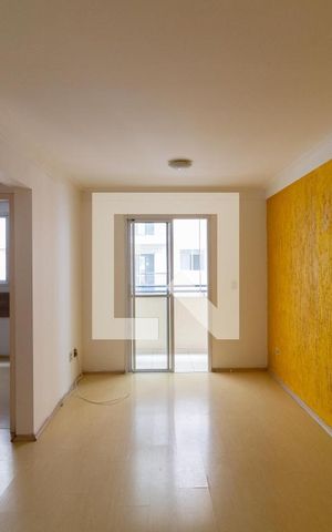Apartamento à venda com 50m², 2 quartos e 1 vaga Apartamento à venda com 50m², 2 quartos e 1 vagaSala