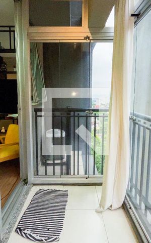 Apartamento para alugar com 36m², 1 quarto e 1 vaga Apartamento para alugar com 36m², 1 quarto e 1 vagaVaranda