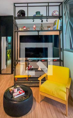 Apartamento para alugar com 36m², 1 quarto e 1 vaga Apartamento para alugar com 36m², 1 quarto e 1 vagaSala