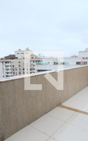 Apartamento à venda com 321m², 6 quartos e 3 vagas Apartamento à venda com 321m², 6 quartos e 3 vagasVaranda do Quarto 5