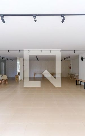 Apartamento à venda com 42m², 2 quartos e 1 vaga Apartamento à venda com 42m², 2 quartos e 1 vagaÁrea Comum - Salão de Festas