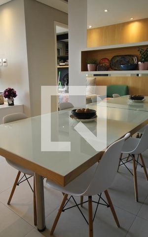 Apartamento à venda com 54m², 2 quartos e 1 vagaCozinha