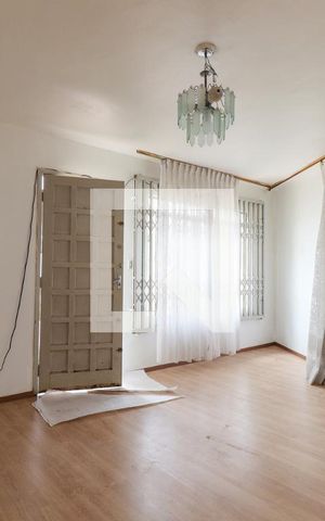 Casa para alugar com 170m², 3 quartos e 4 vagasSala
