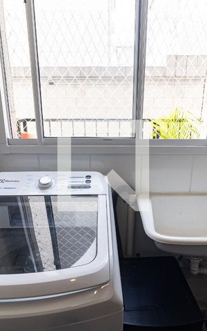 Apartamento à venda com 52m², 2 quartos e 1 vaga Apartamento à venda com 52m², 2 quartos e 1 vagaLavanderia