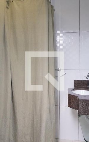 Apartamento para alugar com 100m², 1 quarto e sem vagaBanheiro