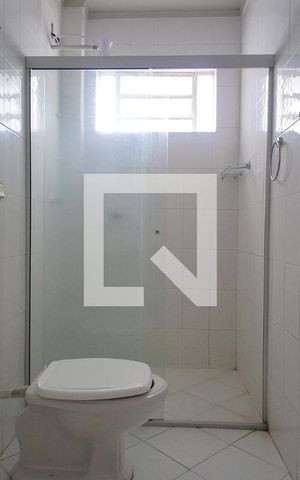 Apartamento à venda com 50m², 1 quarto e 1 vaga Apartamento à venda com 50m², 1 quarto e 1 vagaBanheiro