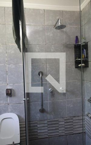 Casa à venda com 180m², 5 quartos e 1 vagaBanheiro 1