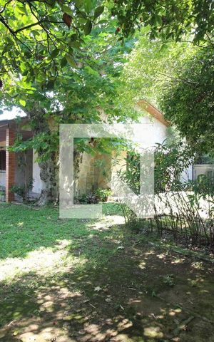 Casa à venda com 180m², 5 quartos e 1 vagaÁrea externa