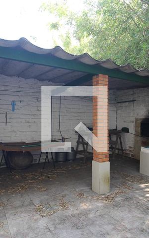 Casa à venda com 180m², 5 quartos e 1 vagaÁrea comum - Churrasqueira