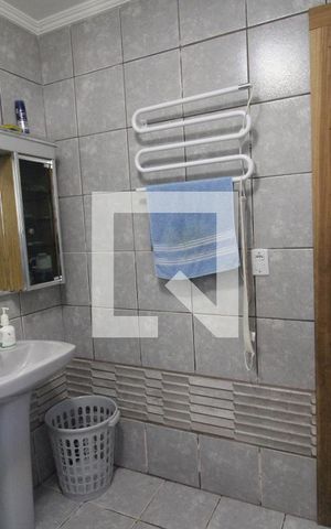 Casa à venda com 180m², 5 quartos e 1 vagaBanheiro 1