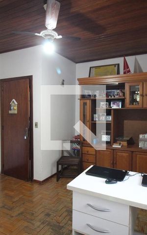 Casa à venda com 180m², 5 quartos e 1 vagaQuarto 1