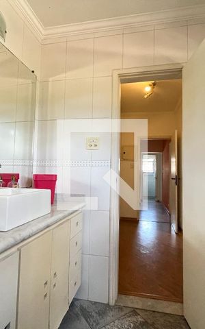 Casa à venda com 180m², 3 quartos e 2 vagas Casa à venda com 180m², 3 quartos e 2 vagasBanheiro da Suíte