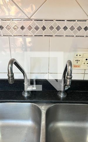Casa à venda com 180m², 3 quartos e 2 vagas Casa à venda com 180m², 3 quartos e 2 vagasCozinha