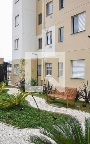 Apartamento à venda com 42m², 2 quartos e sem vaga Apartamento à venda com 42m², 2 quartos e sem vagaJardim