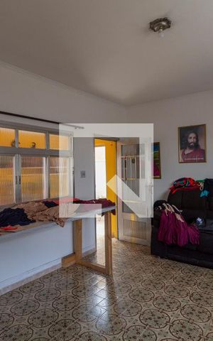 Casa à venda com 220m², 5 quartos e 2 vagasCasa 1 - Sala 