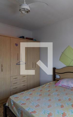 Casa à venda com 220m², 5 quartos e 2 vagasCasa 1 - Quarto 1 