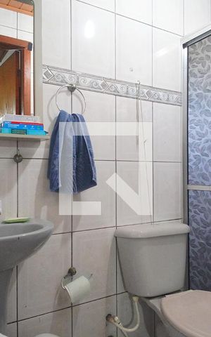 Casa à venda com 120m², 3 quartos e 2 vagas Casa à venda com 120m², 3 quartos e 2 vagasBanheiro 2