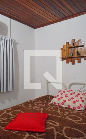 Casa à venda com 120m², 3 quartos e 2 vagas Casa à venda com 120m², 3 quartos e 2 vagasQuarto 1