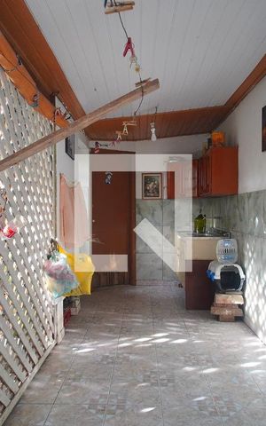 Casa à venda com 120m², 3 quartos e 2 vagas Casa à venda com 120m², 3 quartos e 2 vagasÁrea de Serviço