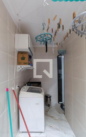 Casa de condomínio à venda com 150m², 3 quartos e 3 vagasÁrea de Serviço