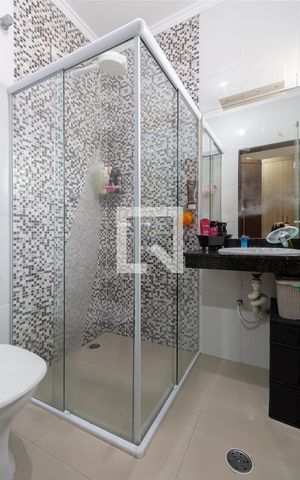 Casa de condomínio à venda com 150m², 3 quartos e 3 vagasBanheiro Suíte 2