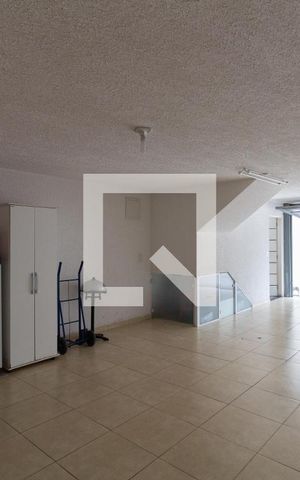 Casa de condomínio à venda com 150m², 3 quartos e 3 vagasGaragem
