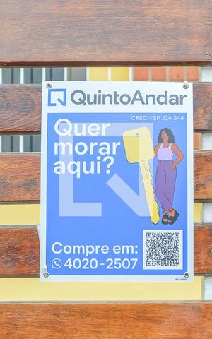 Casa à venda com 290m², 3 quartos e 5 vagas Casa à venda com 290m², 3 quartos e 5 vagasPlaca