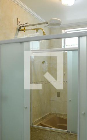 Casa à venda com 290m², 3 quartos e 5 vagas Casa à venda com 290m², 3 quartos e 5 vagasBanheiro da Suíte 3