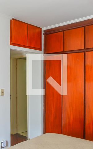 Casa à venda com 290m², 3 quartos e 5 vagas Casa à venda com 290m², 3 quartos e 5 vagasQuarto 3 - Suíte