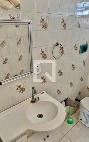 Apartamento para alugar com 83m², 2 quartos e 1 vaga Apartamento para alugar com 83m², 2 quartos e 1 vagaBanheiro